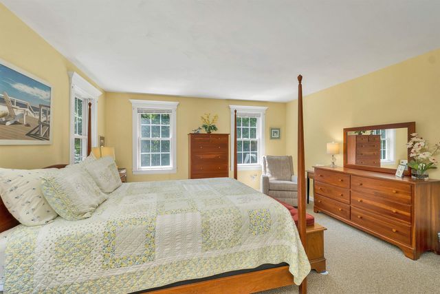 52 Riverdale Road, New Boston, NH 03070