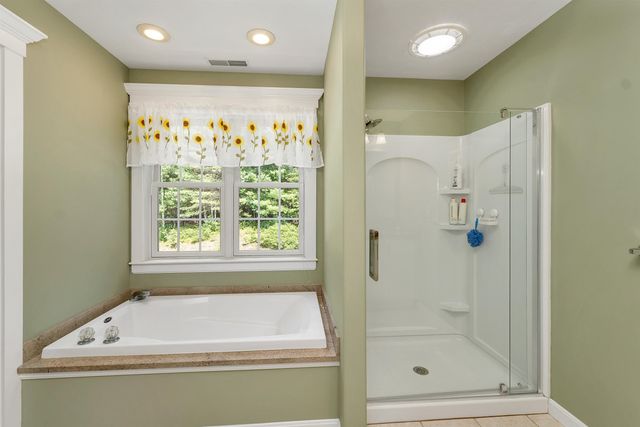 52 Riverdale Road, New Boston, NH 03070