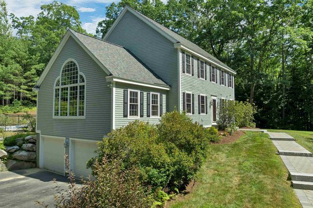 52 Riverdale Road, New Boston, NH 03070