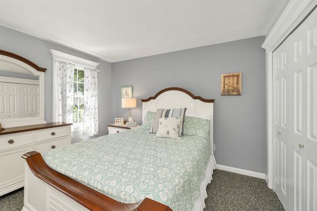 52 Riverdale Road, New Boston, NH 03070