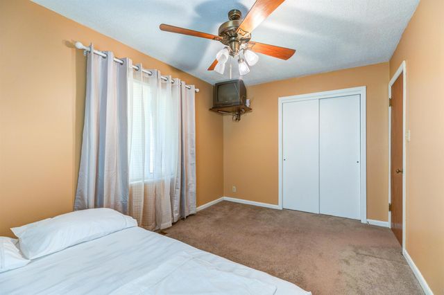 905 Windsor Drive, Salina, KS 67401