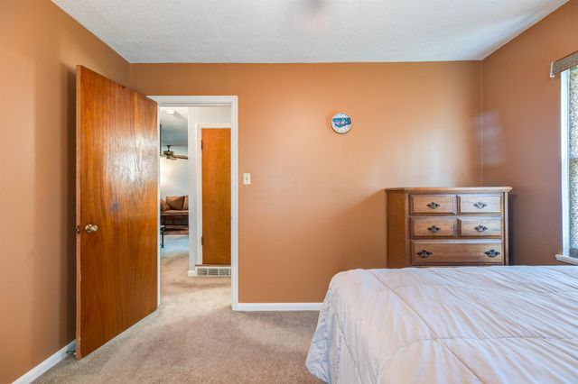 905 Windsor Drive, Salina, KS 67401