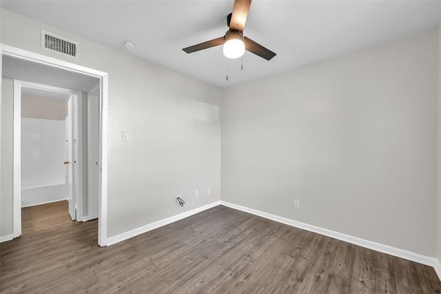 900 Holly Drive 3, Conroe, TX 77301