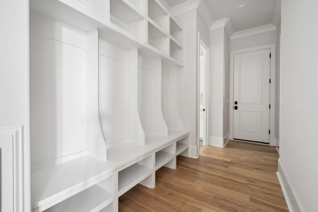 3420A Golf Club Ln, Nashville, TN 37215