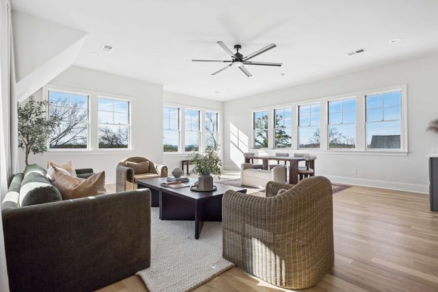 3420A Golf Club Ln, Nashville, TN 37215