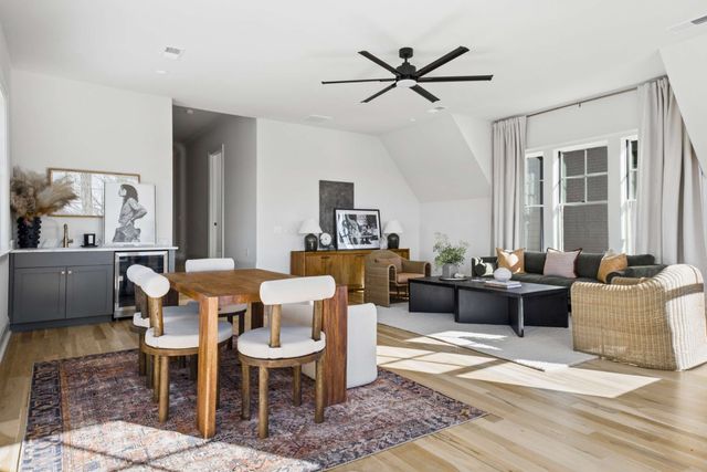 3420A Golf Club Ln, Nashville, TN 37215