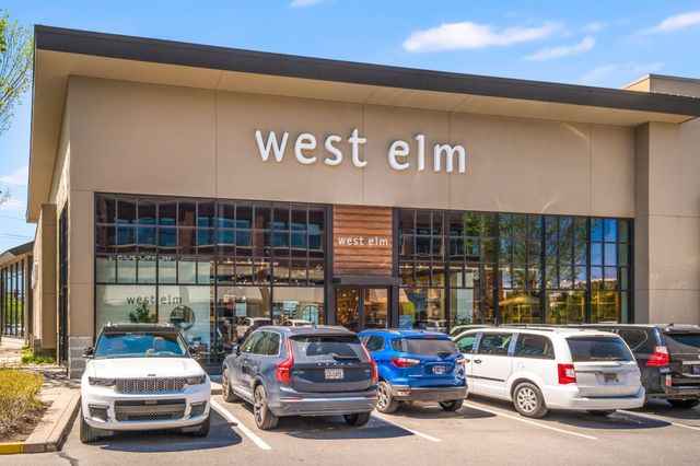 3420A Golf Club Ln, Nashville, TN 37215