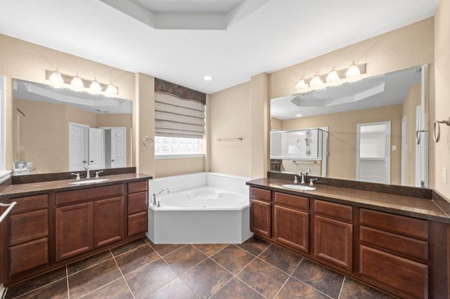 8407 Idle Wind Court, Richmond, TX 77406