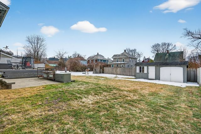 46 Kenwood St, Greenfield, MA 01301