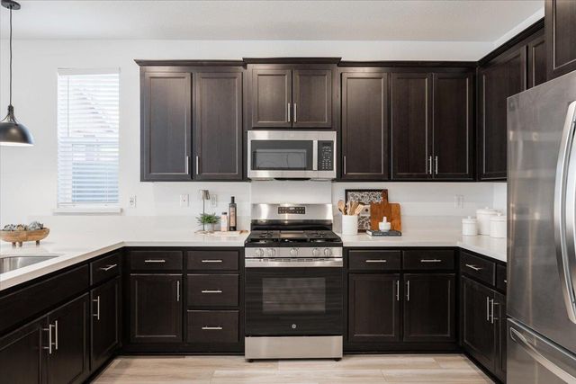 3363 Apollo Ct, Folsom, CA 95630