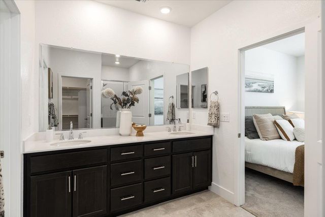 3363 Apollo Ct, Folsom, CA 95630