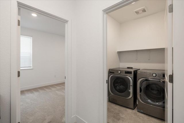 3363 Apollo Ct, Folsom, CA 95630