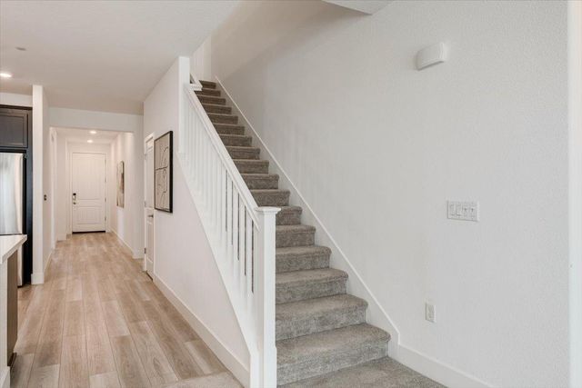 3363 Apollo Ct, Folsom, CA 95630