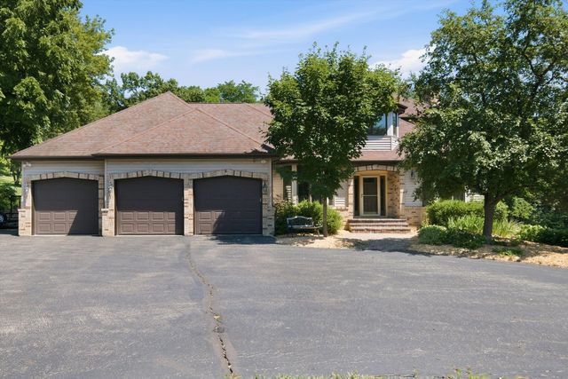 26165 N GREENBRIAR Court, Lake Barrington, IL 60084
