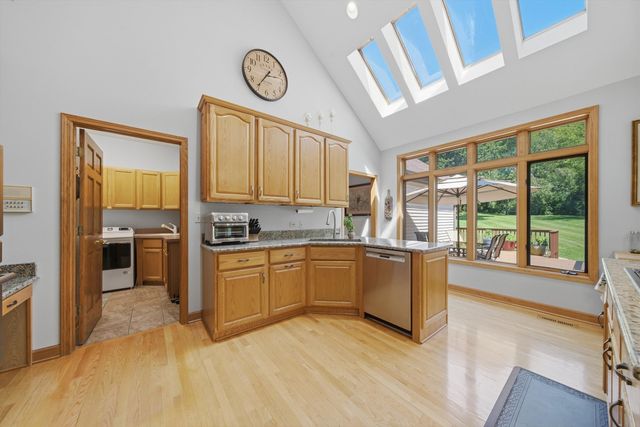 26165 N GREENBRIAR Court, Lake Barrington, IL 60084