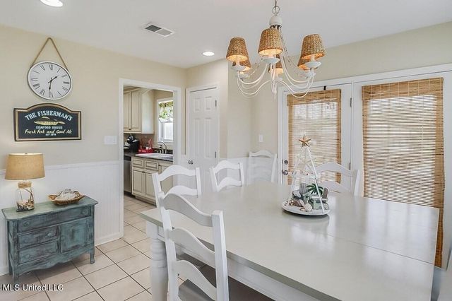 5076 Utah Street, Bay Saint Louis, MS 39520