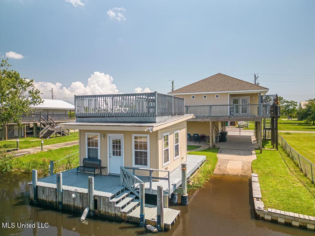 5076 Utah Street, Bay Saint Louis, MS 39520