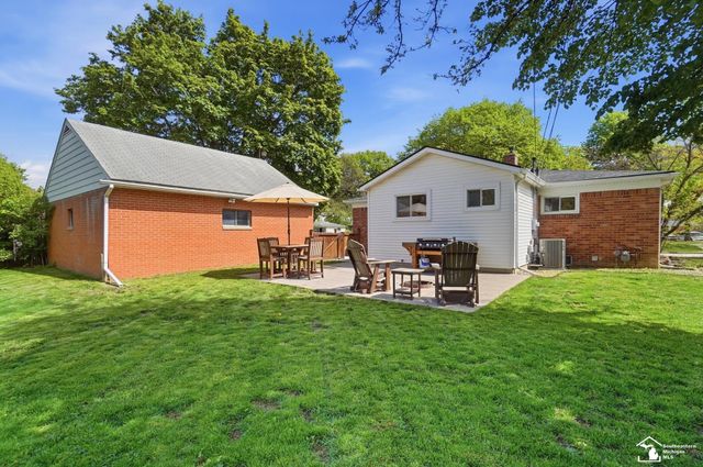 415 Theodore Drive, Monroe, MI 48162