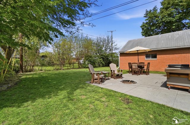 415 Theodore Drive, Monroe, MI 48162