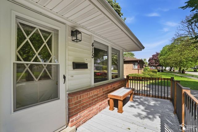 415 Theodore Drive, Monroe, MI 48162