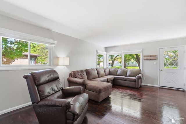 415 Theodore Drive, Monroe, MI 48162