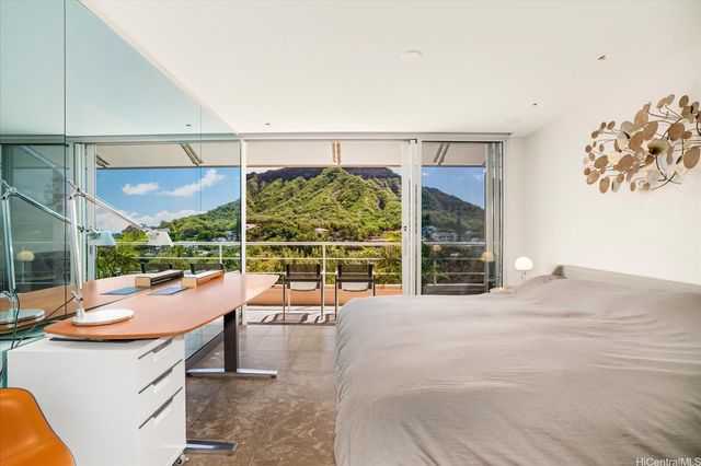 2979 Kalakaua Avenue 904, Honolulu, HI 96815