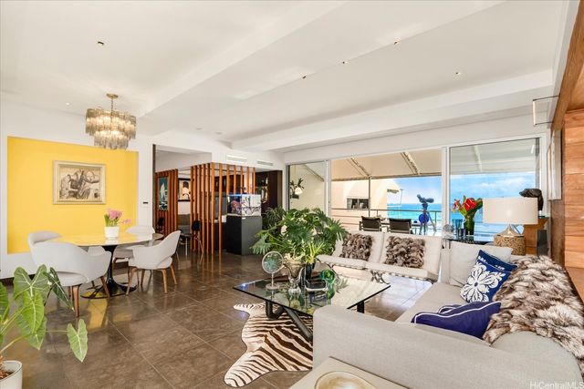 2979 Kalakaua Avenue 904, Honolulu, HI 96815