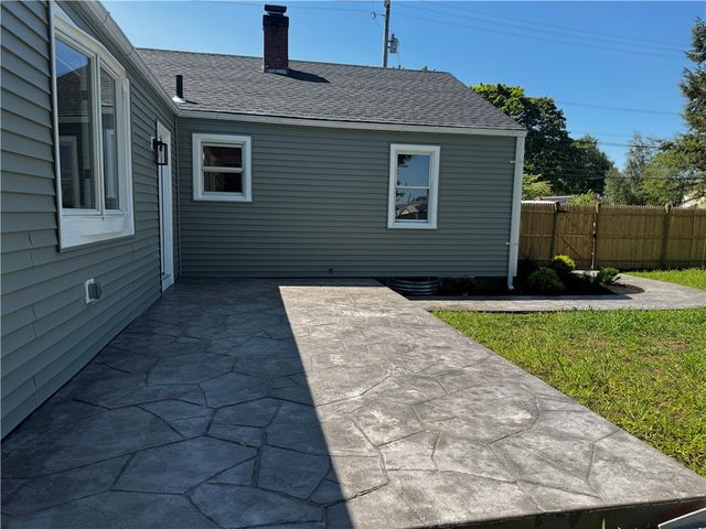 496 Beverage Hill Avenue, Pawtucket, RI 02961