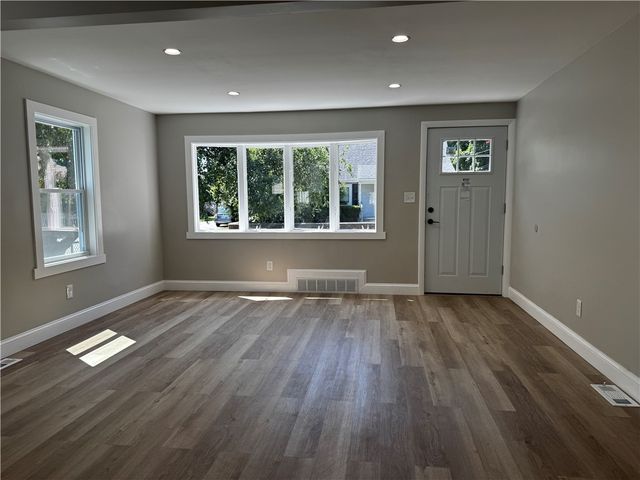 496 Beverage Hill Avenue, Pawtucket, RI 02961