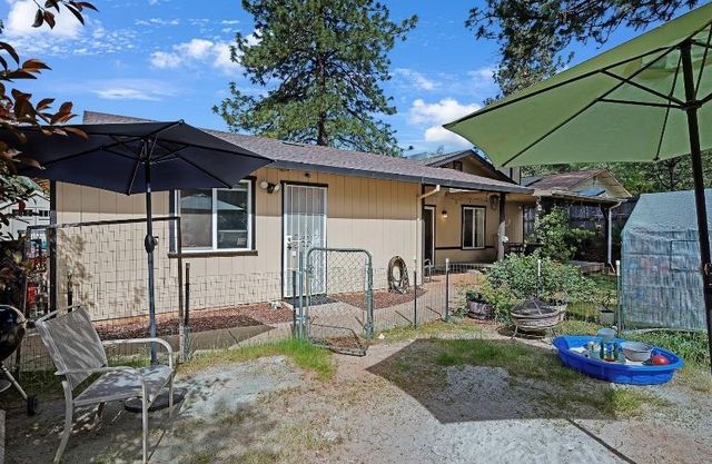 3087 Camino Ct, Camino, CA 95709