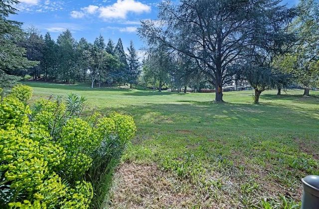 3087 Camino Ct, Camino, CA 95709