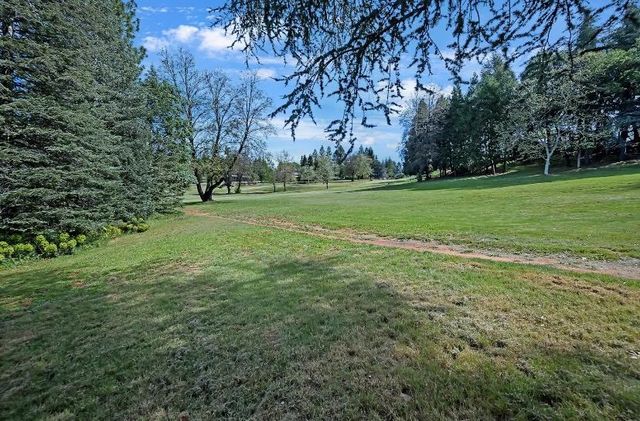 3087 Camino Ct, Camino, CA 95709