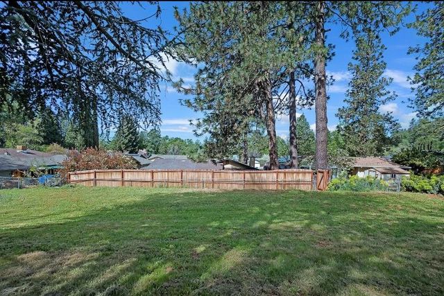 3087 Camino Ct, Camino, CA 95709