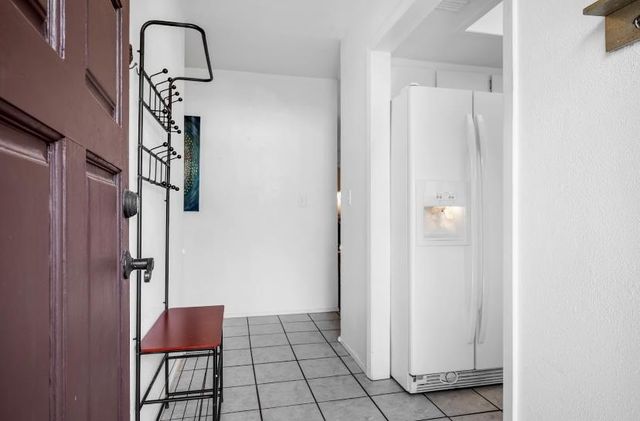 3087 Camino Ct, Camino, CA 95709