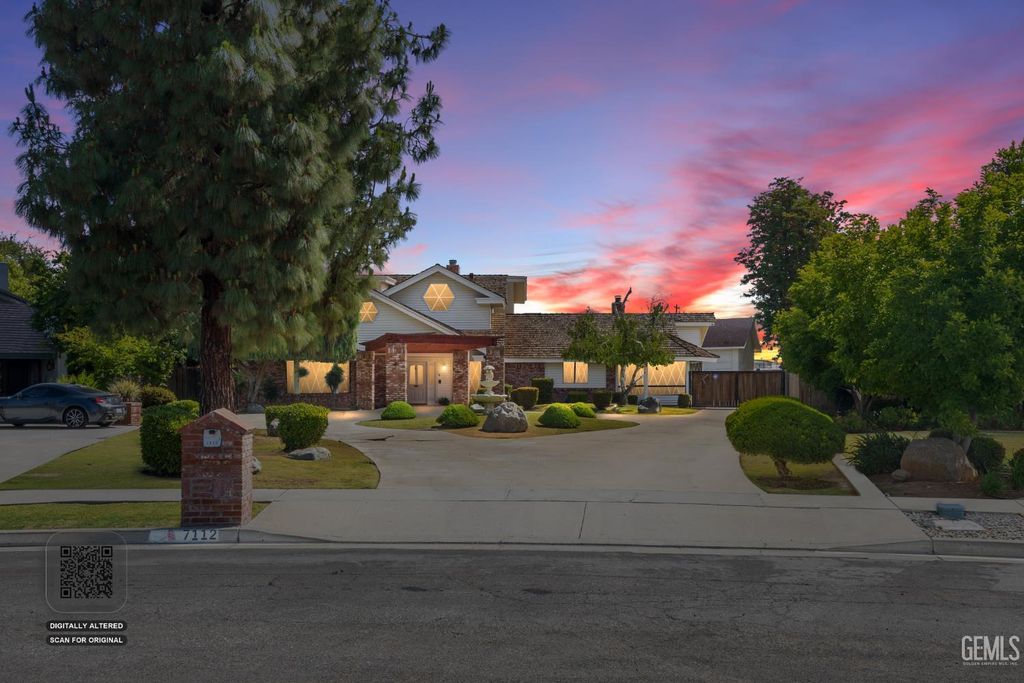 7112 Crestwood Street, Bakersfield, CA 93308
