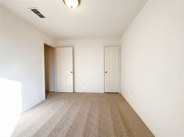 709 Sandy Trail, Fort Worth, TX 76120