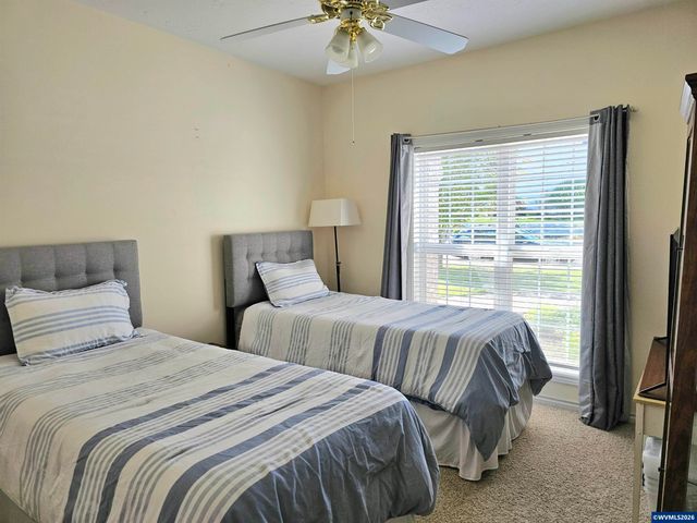 6120 Fairbanks St SE, Salem, OR 97306