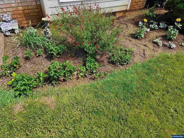 6120 Fairbanks St SE, Salem, OR 97306
