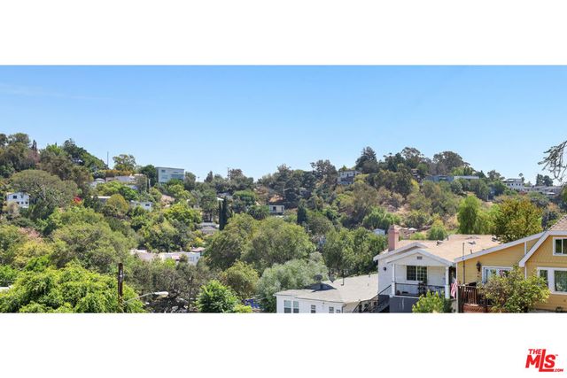 1627 Fargo Street, Los Angeles, CA 90026