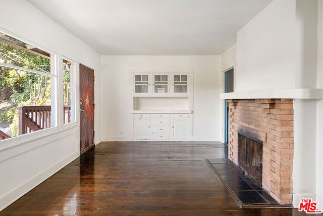 1627 Fargo Street, Los Angeles, CA 90026