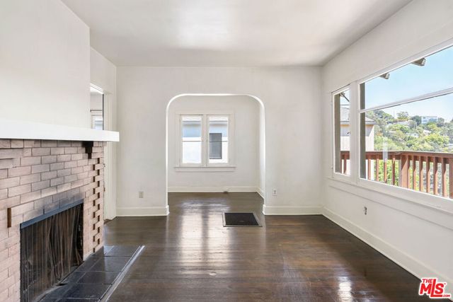 1627 Fargo Street, Los Angeles, CA 90026