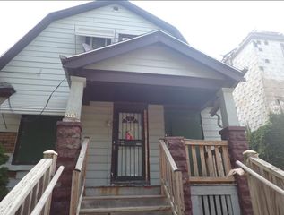 2904 N 28th STREET, Milwaukee, WI 53210