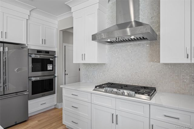 366 Broadway, Massapequa Park, NY 11762