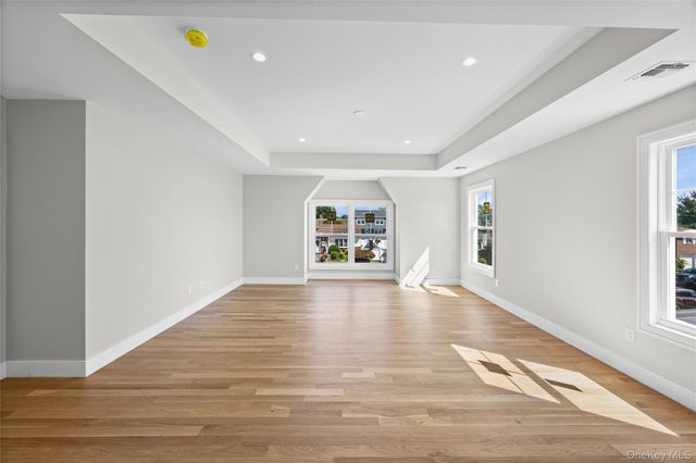 366 Broadway, Massapequa Park, NY 11762