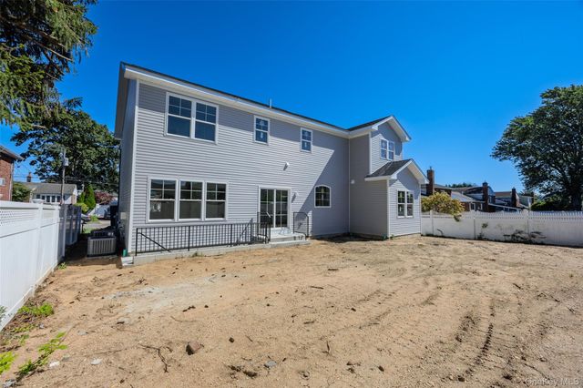 366 Broadway, Massapequa Park, NY 11762