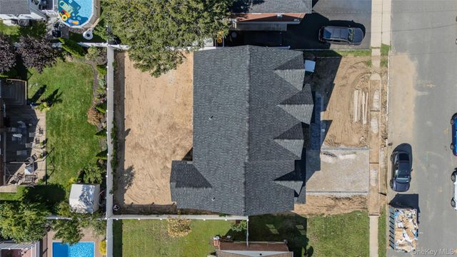 366 Broadway, Massapequa Park, NY 11762