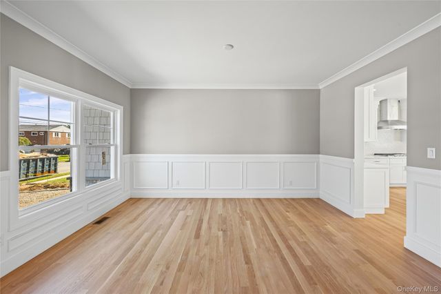 366 Broadway, Massapequa Park, NY 11762