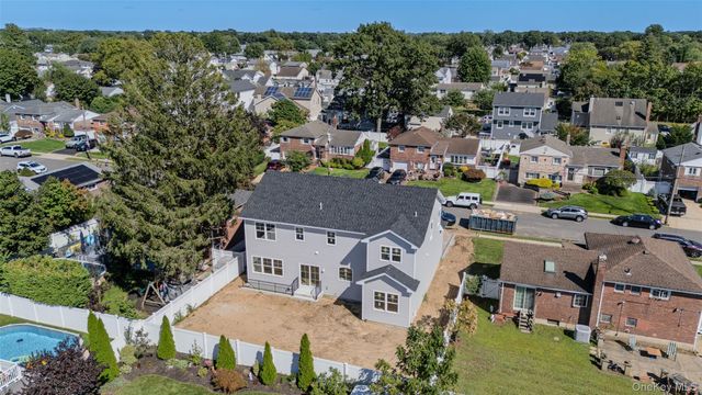 366 Broadway, Massapequa Park, NY 11762