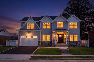 366 Broadway, Massapequa Park, NY 11762