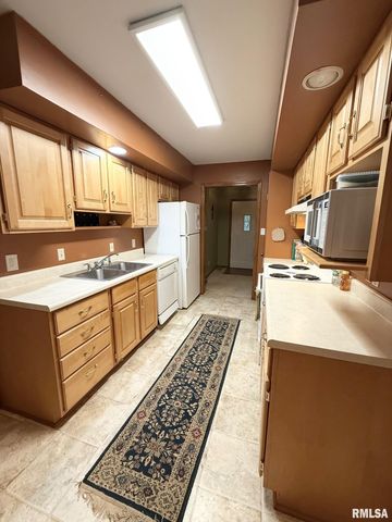 11730 KEVIN Lane, Carterville, IL 62918